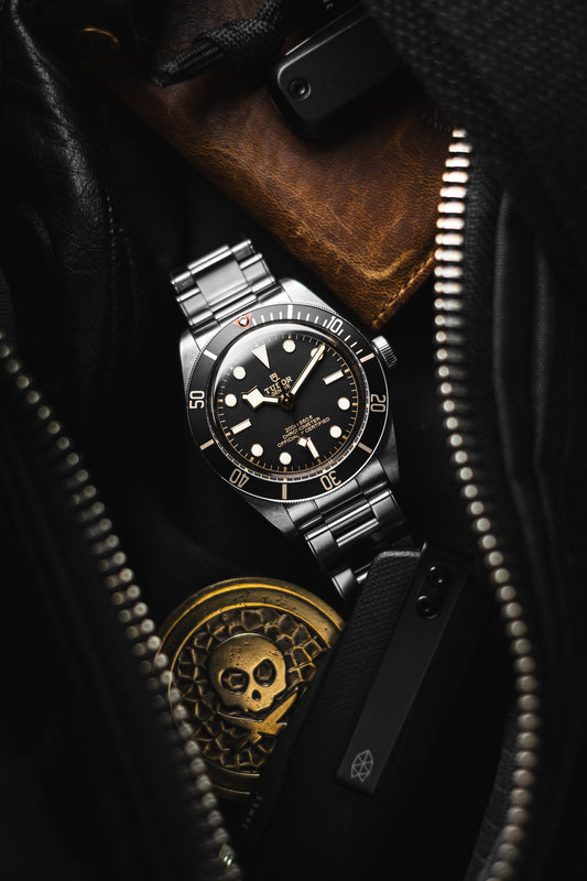 How to create the duffel bag watch shot